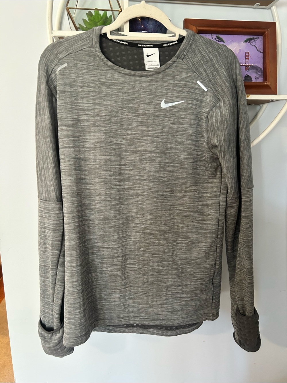 Nike Men's Small S Gray Grey Running Therma-Fit Long Sleeve Shirt